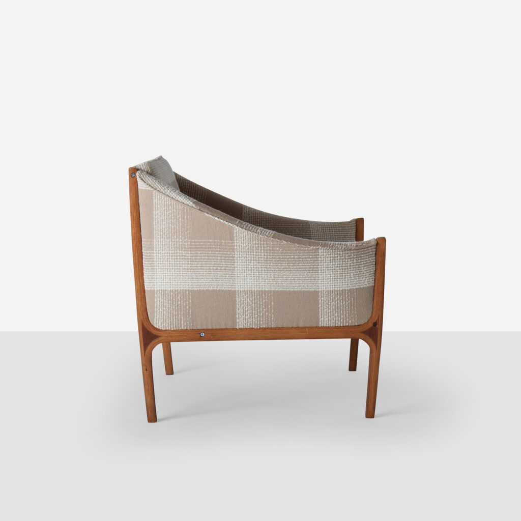 Pair of Lounge Chairs by Junzo Sakakura Architectural Institute - Image 5