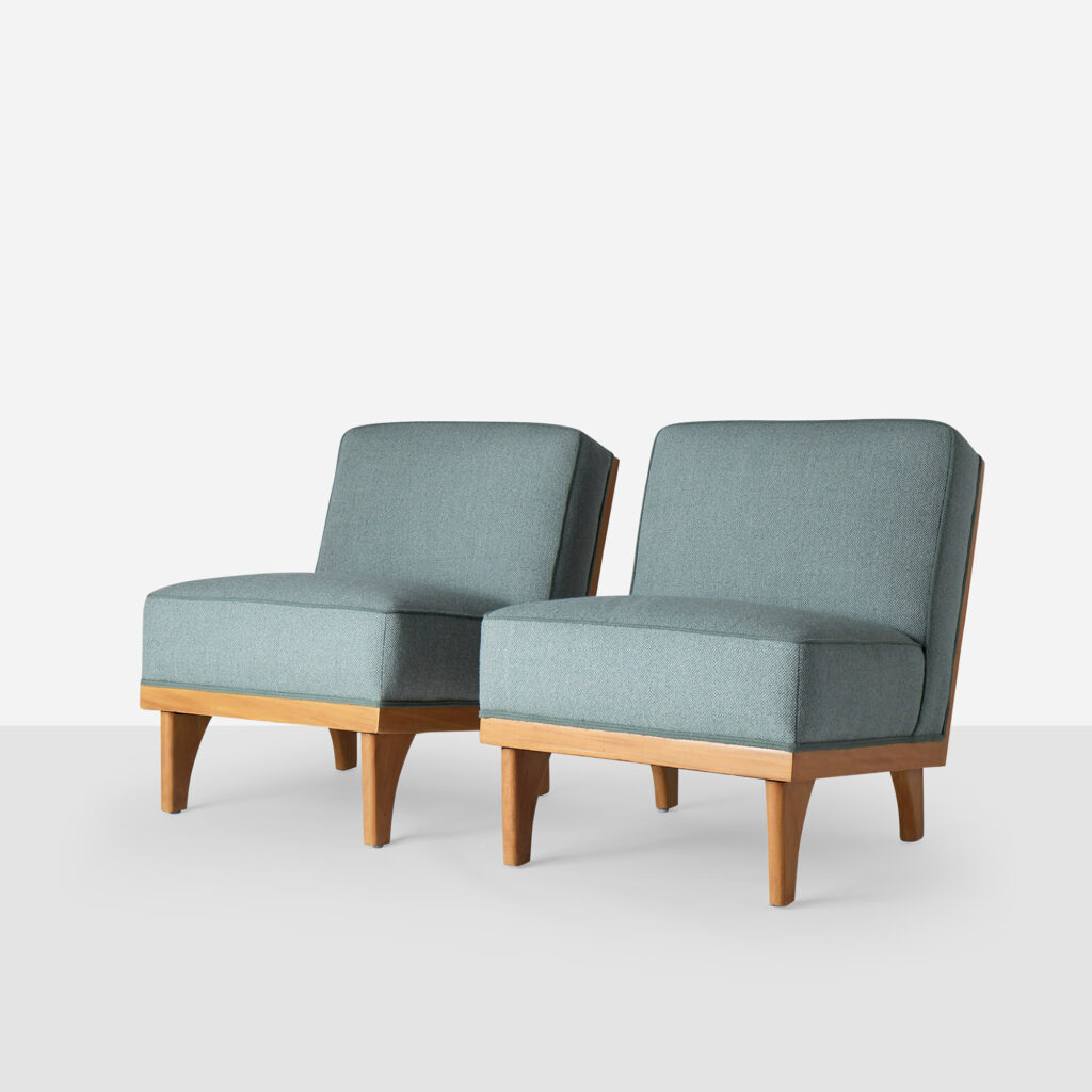 Pair of Lounge Chairs by Michael van Beuren for Domus - Image 12