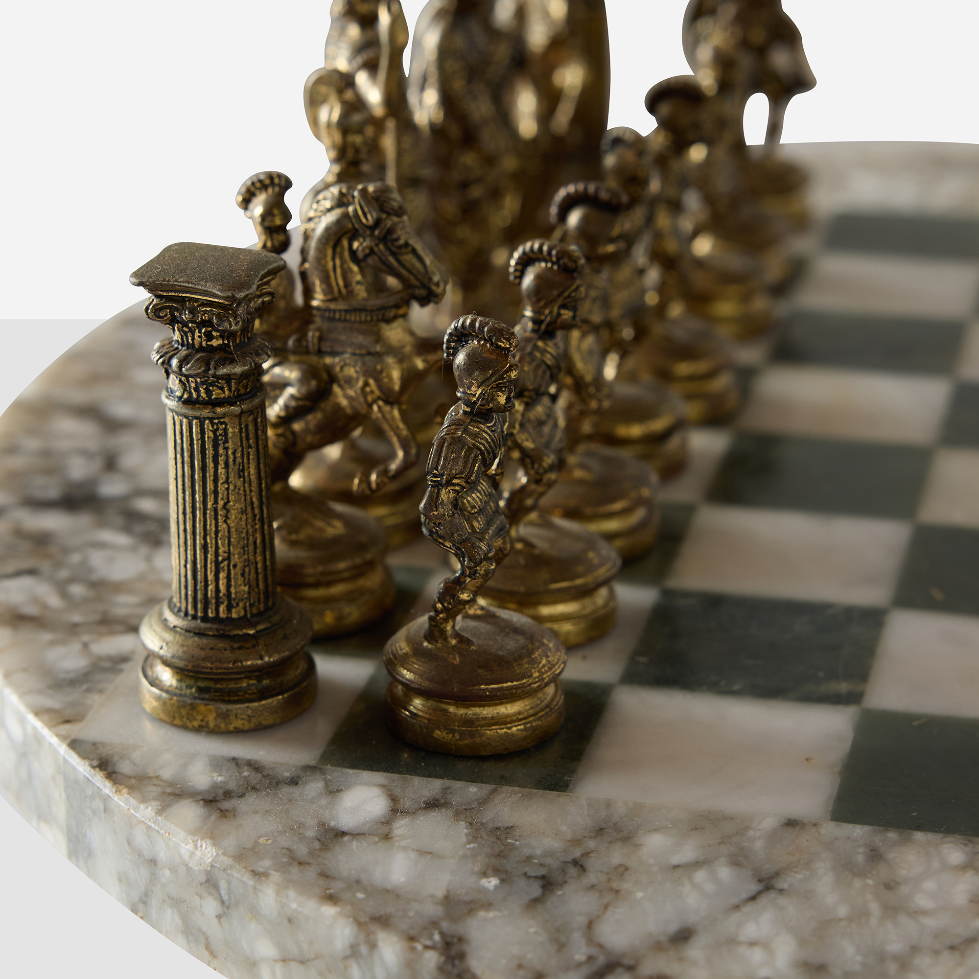 Romans vs Greeks Chess Set with Marble Pedestal Table - Image 6