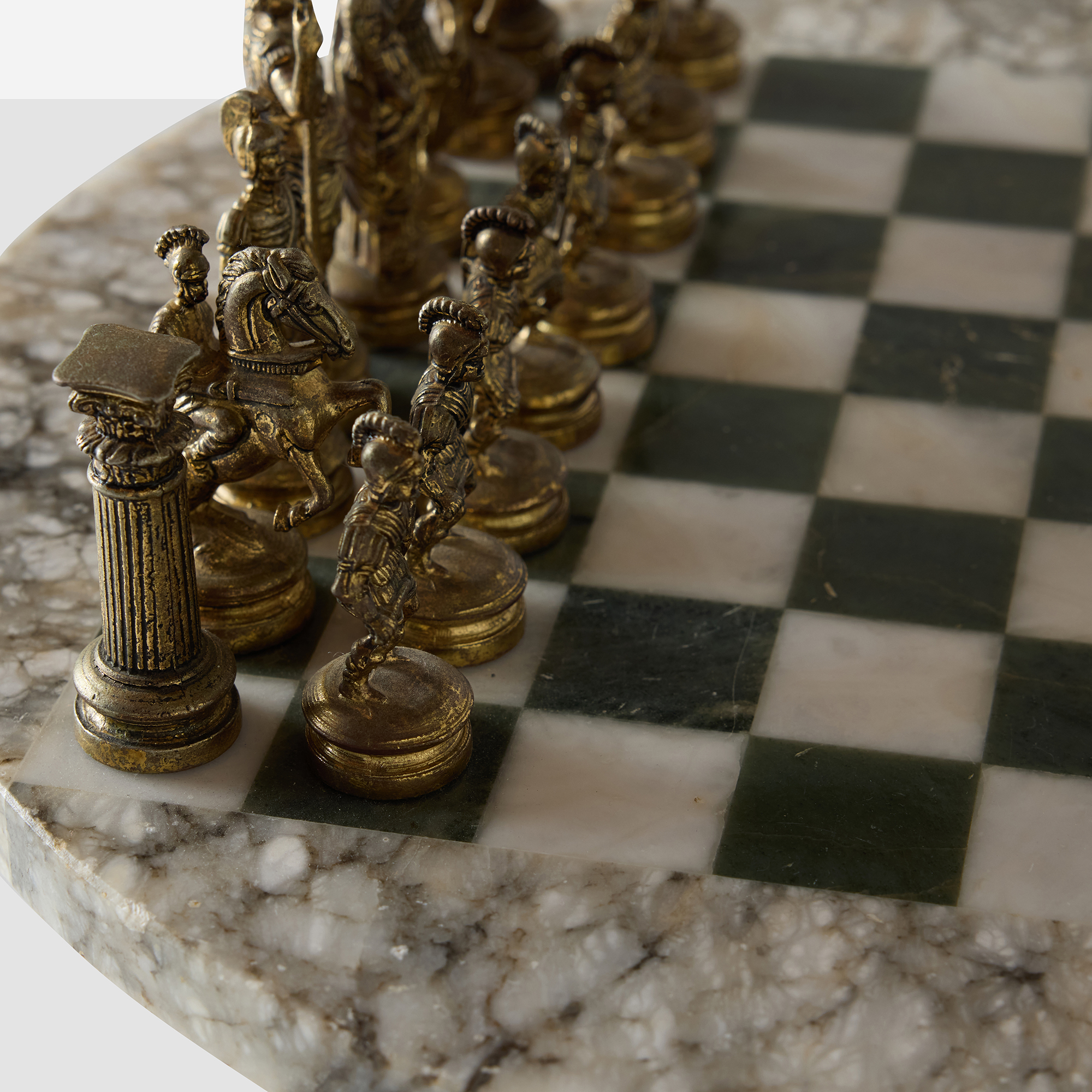 Romans vs Greeks Chess Set with Marble Pedestal Table - Image 7