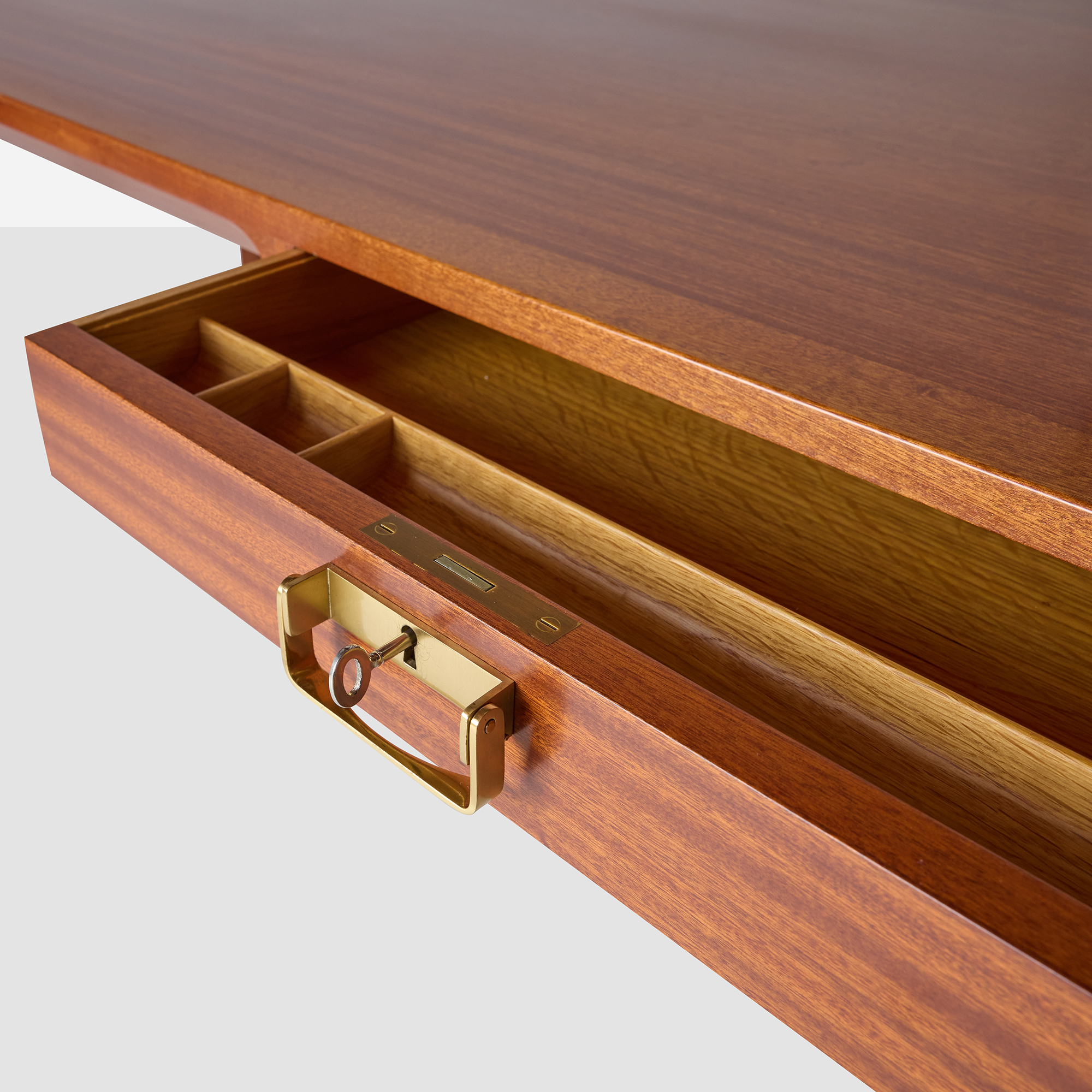 Mahogany Desk by Bernt Petersen for Dansk Mobelkunst - Image 13