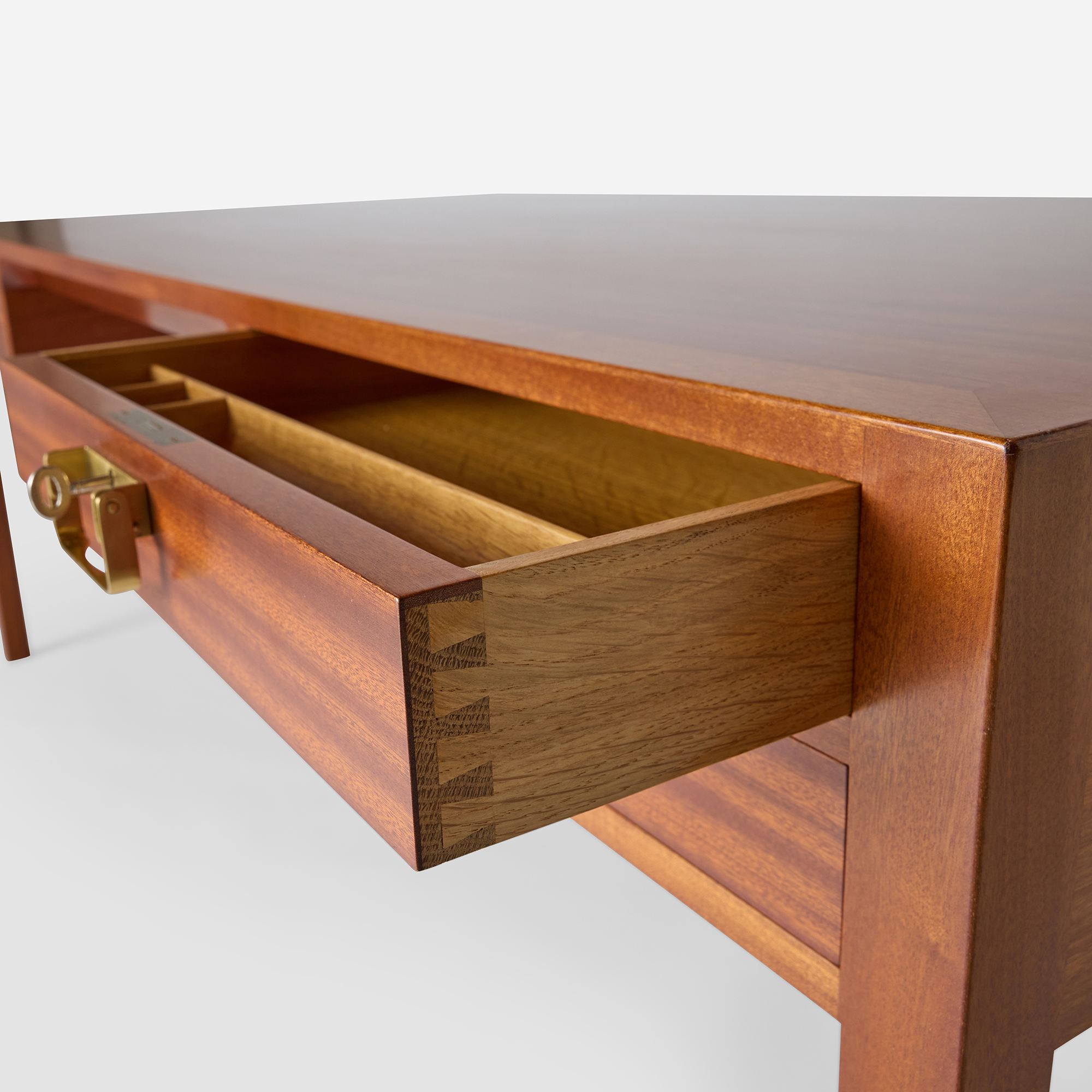 Mahogany Desk by Bernt Petersen for Dansk Mobelkunst - Image 12