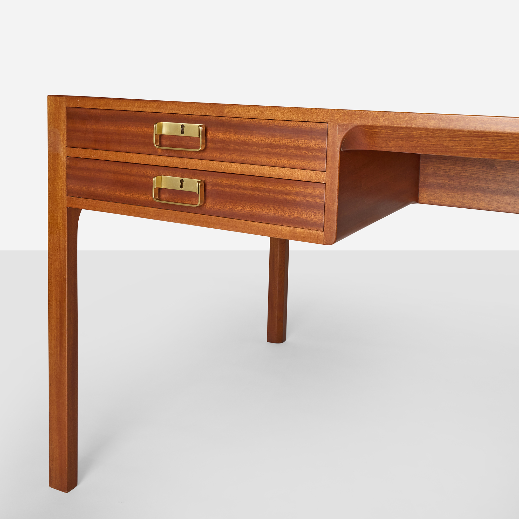 Mahogany Desk by Bernt Petersen for Dansk Mobelkunst - Image 10