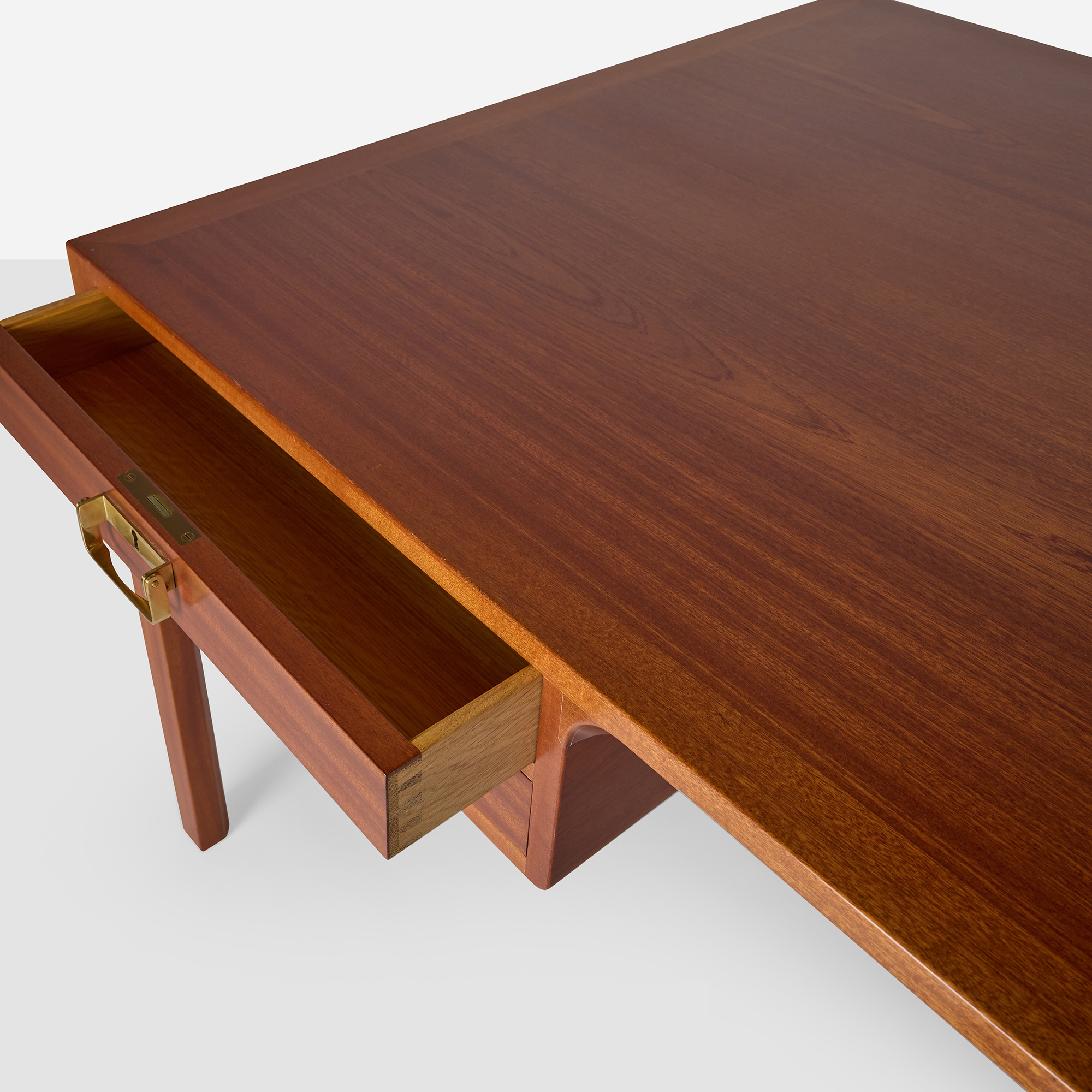 Mahogany Desk by Bernt Petersen for Dansk Mobelkunst - Image 8