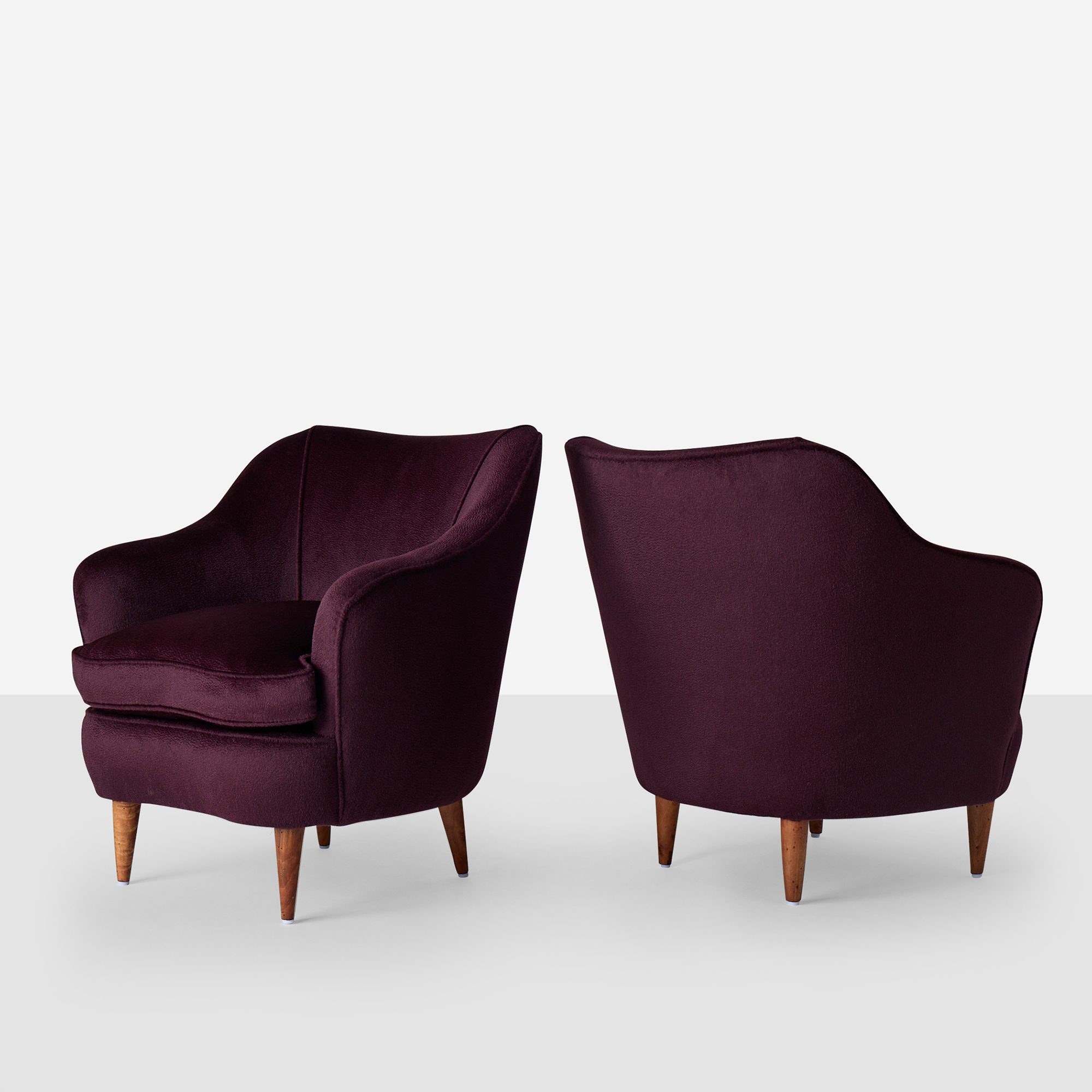 pair-of-lounge-chairs-by-gio-ponti