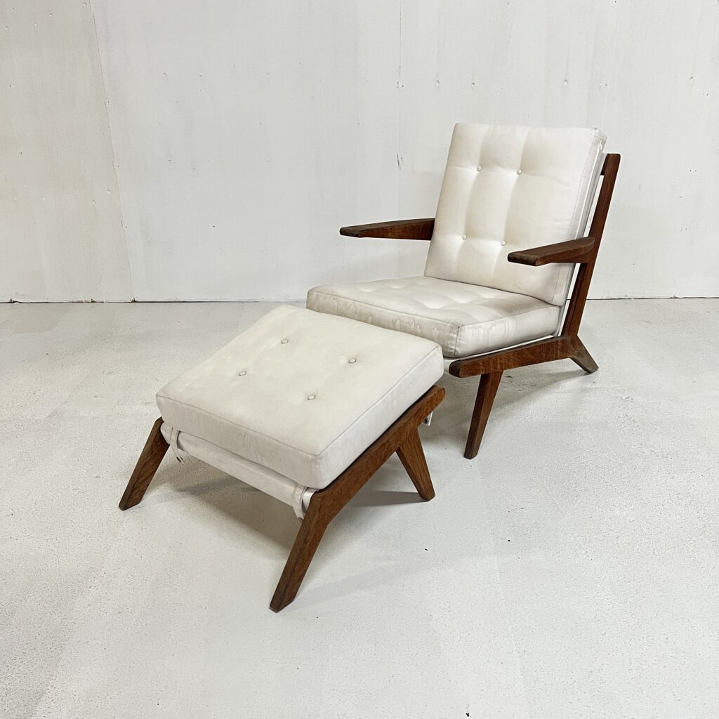 Floor model: Teak Outdoor Open Arm Chair & Ottoman