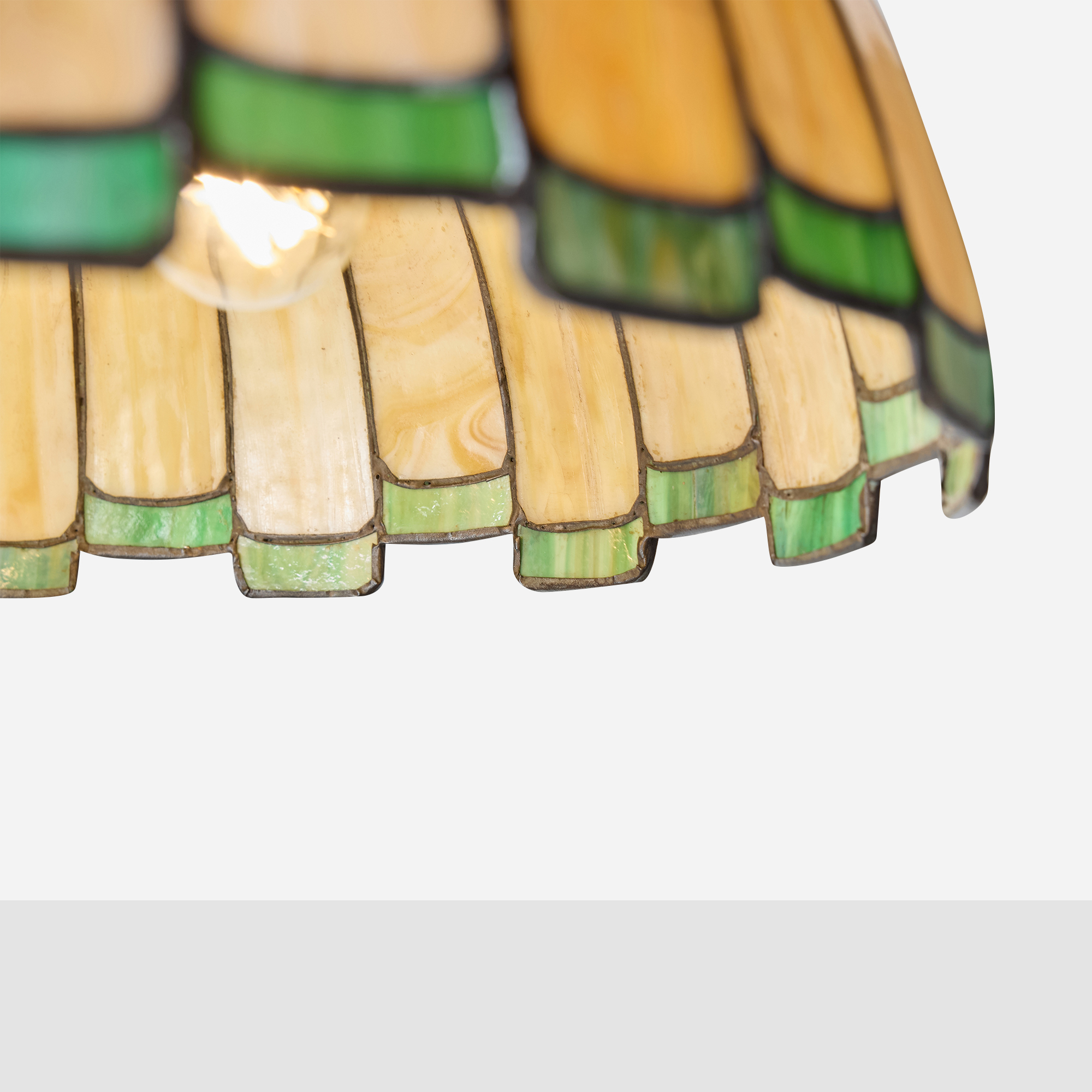 Amber & Green Slag Glass Table Lamp by Handel - Image 10